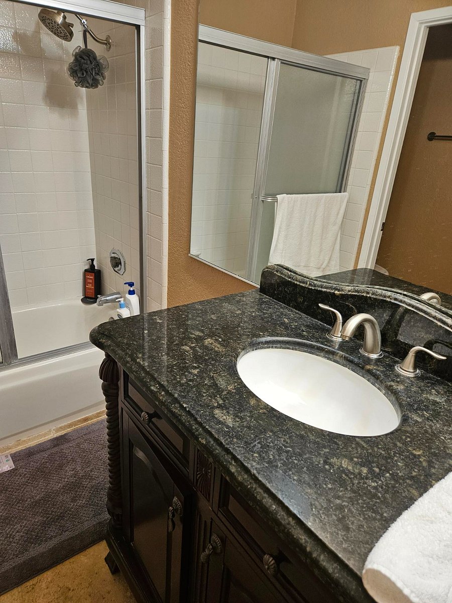 Furnished Finder property 836172_1 photo 8