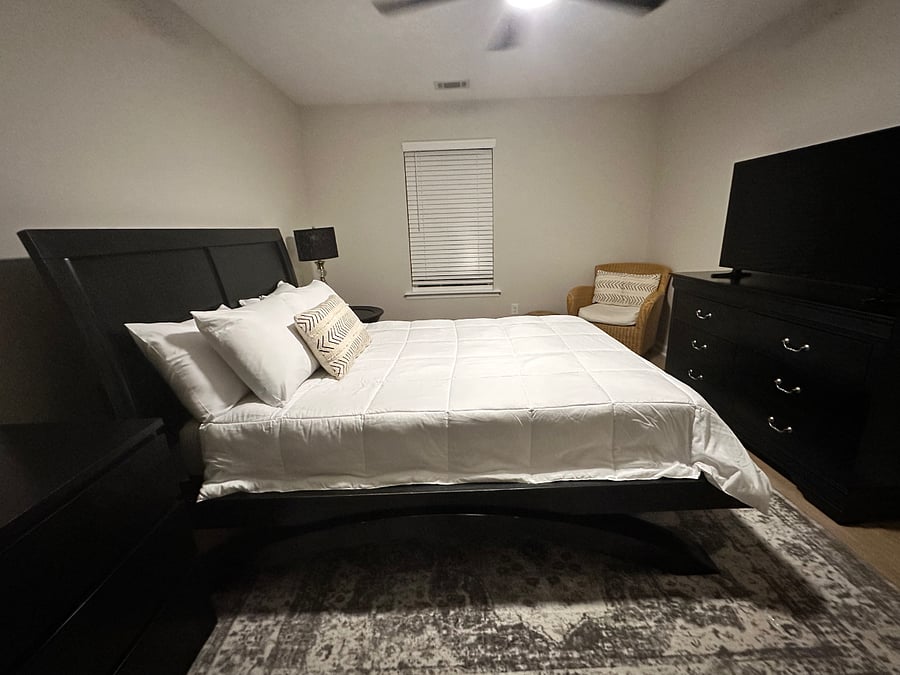 Furnished Finder property 836191_1 photo 9