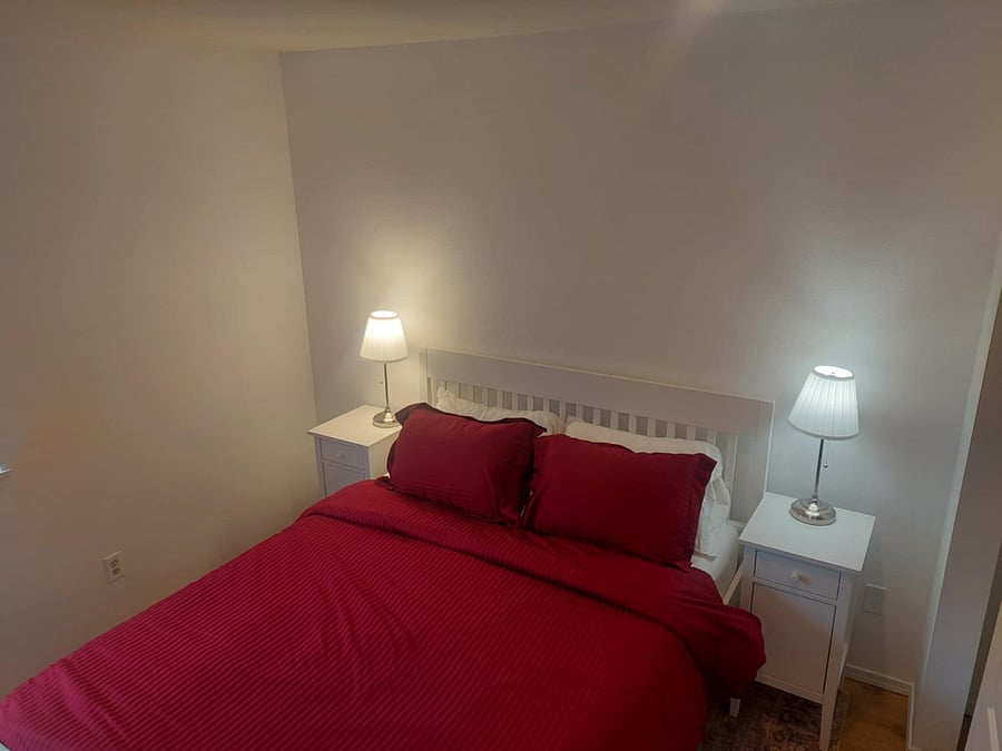 Furnished Finder property 836194_1 photo 17