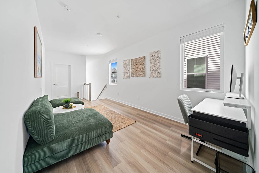 Loft/ Lounge outside of bedroom
