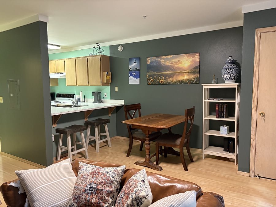 Furnished Finder property 836216_1 photo 4