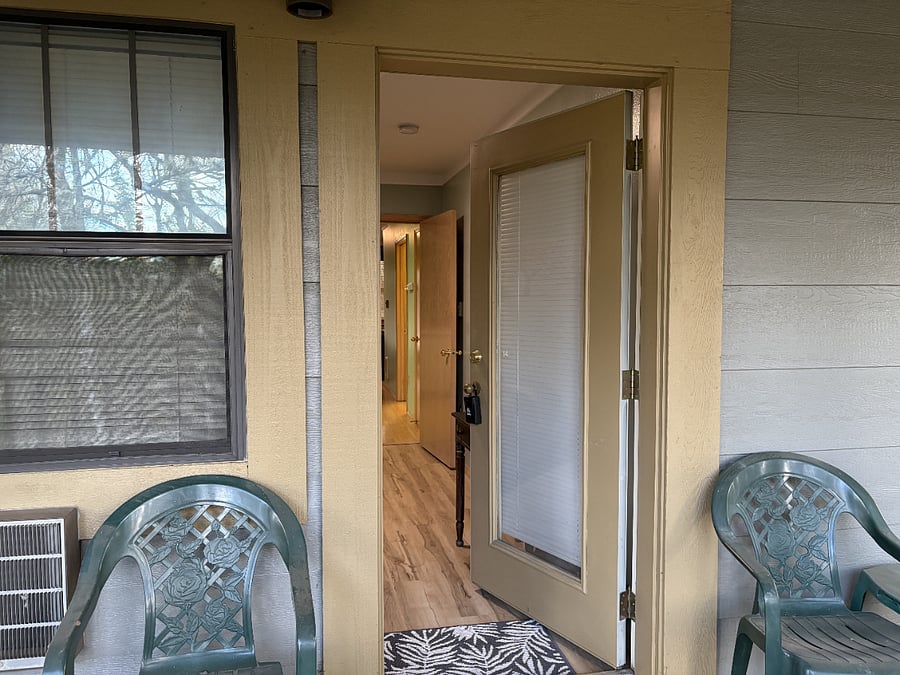 Furnished Finder property 836216_1 photo 17