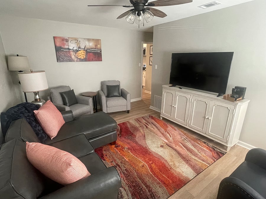 Furnished Finder property 836266_1 photo 3