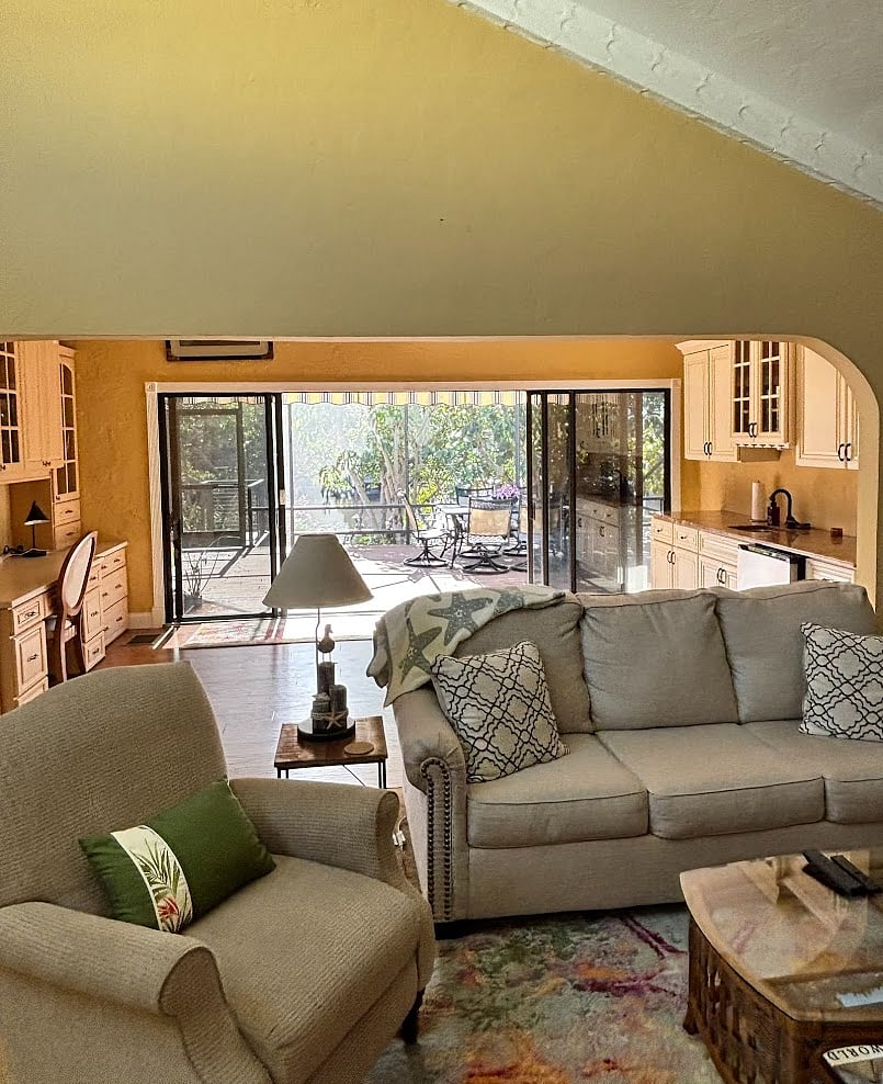 Furnished Finder property 836298_1 photo 3