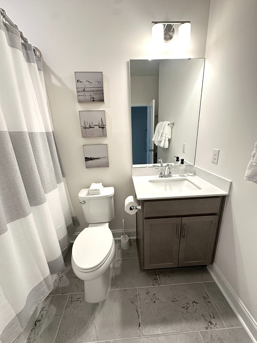 Hall bathroom on third floor 