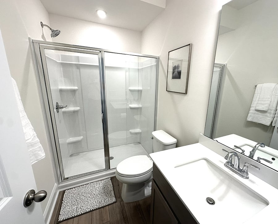 First floor full bathroom 
