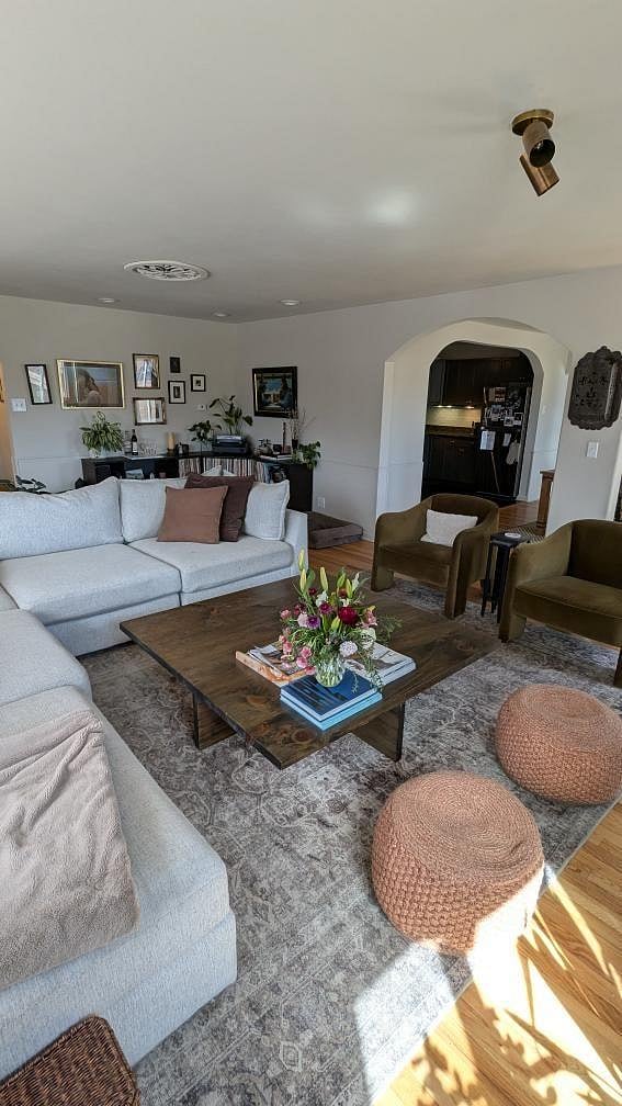 Furnished Finder property 836339_1 photo 9