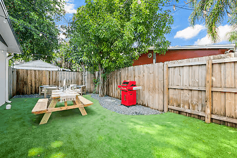 Furnished Finder property 836376_1 photo 16