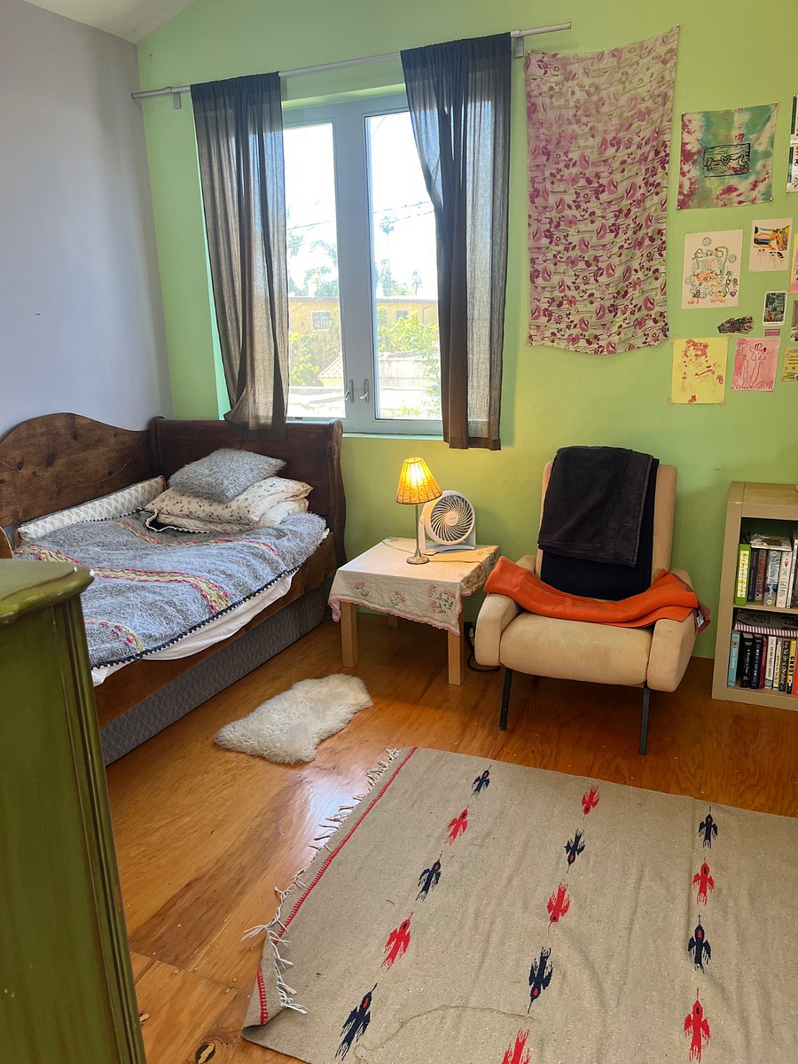 Furnished Finder property 836402_2 photo 7