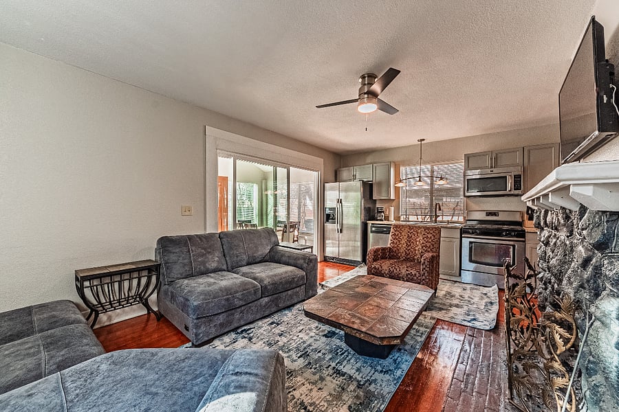 Furnished Finder property 836441_1 photo 3