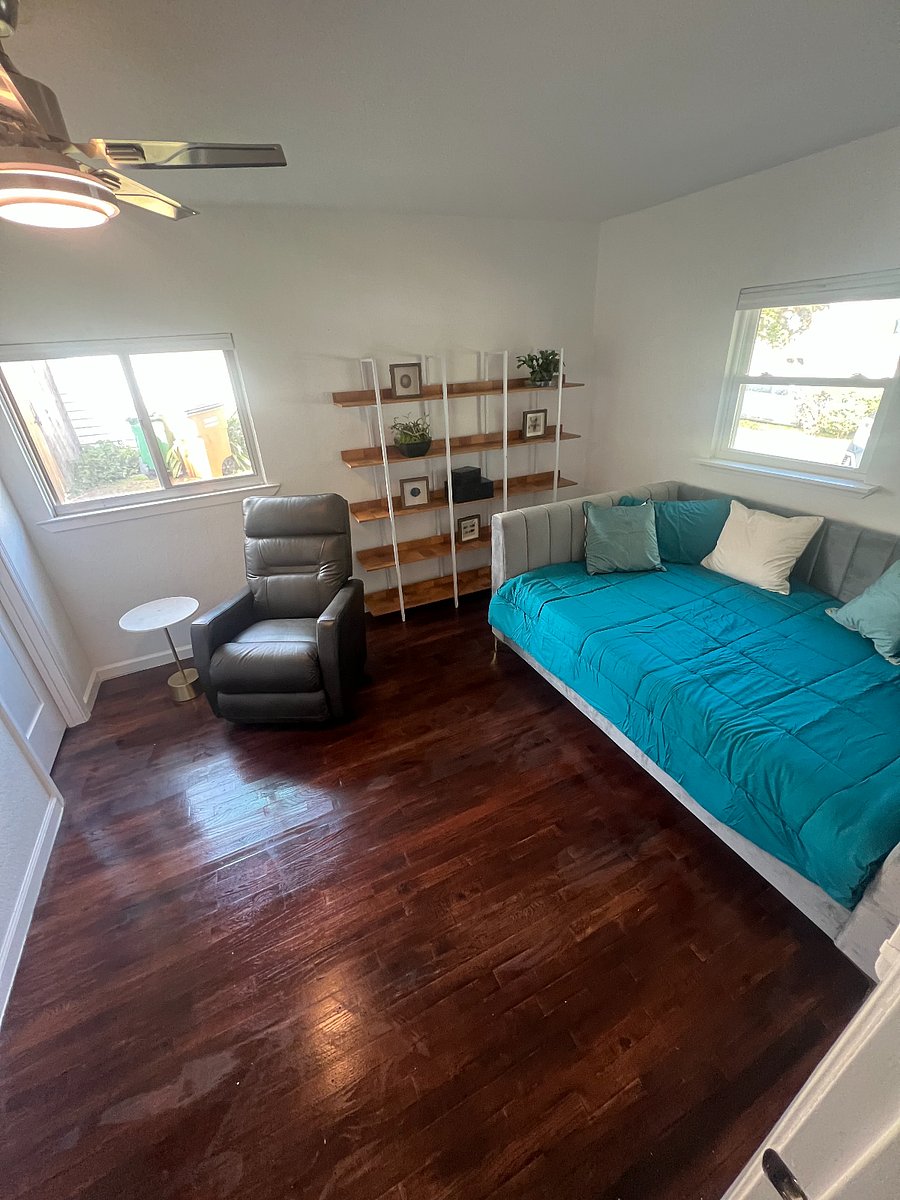 Furnished Finder property 836467_1 photo 11
