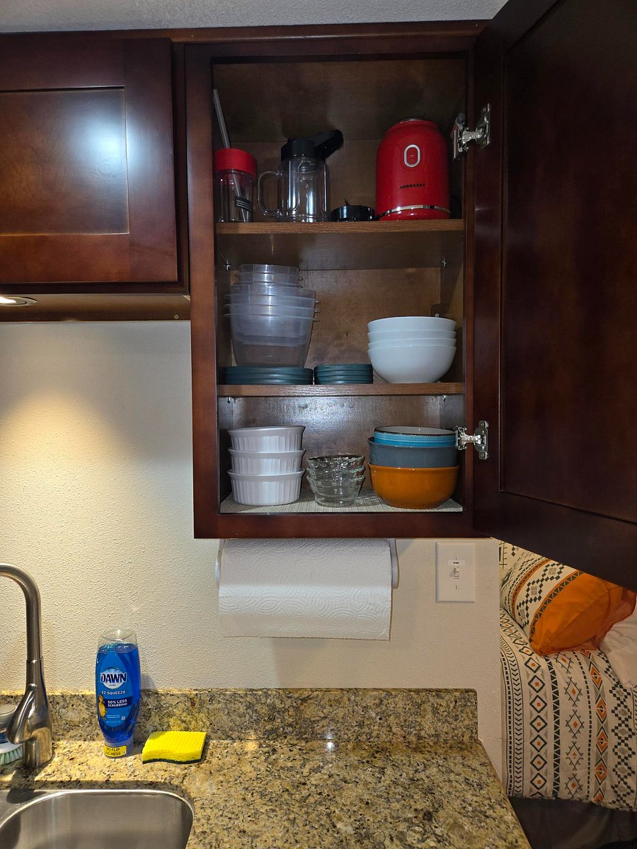 Furnished Finder property 836494_2 photo 11