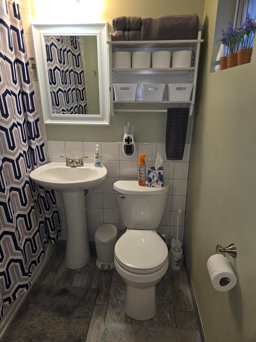 Furnished Finder property 836494_2 photo 21
