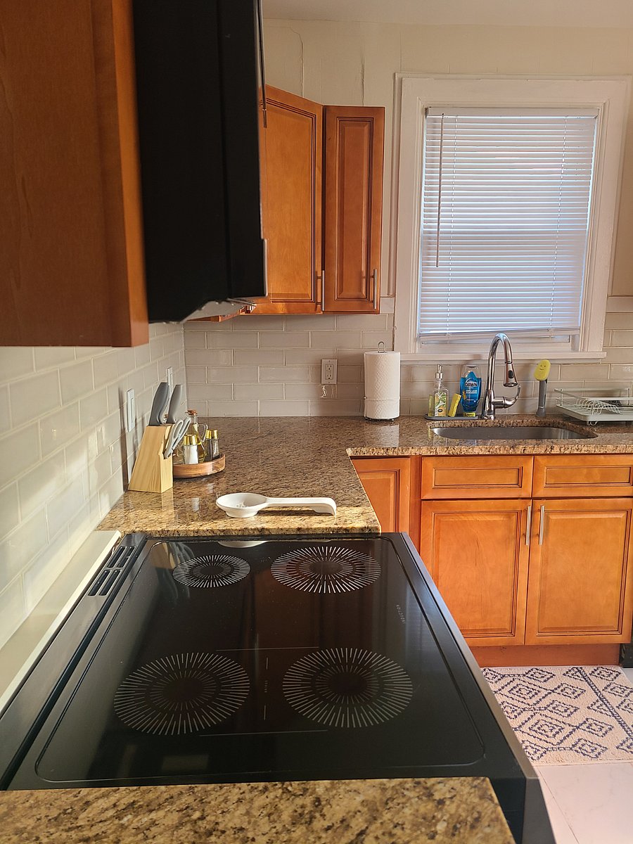 Furnished Finder property 836506_1 photo 21