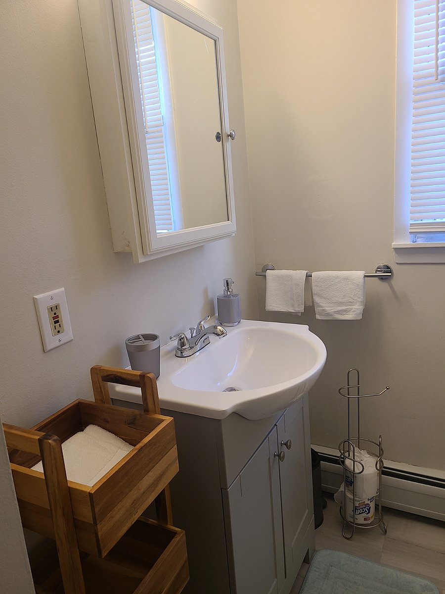 Furnished Finder property 836506_1 photo 12