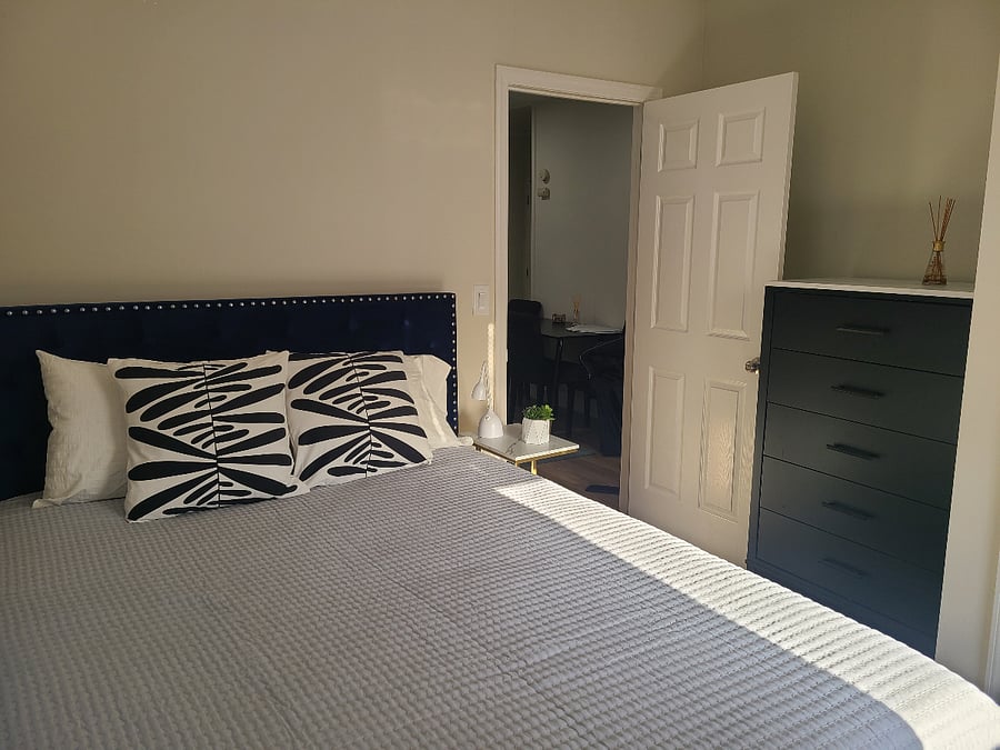 Furnished Finder property 836506_1 photo 16