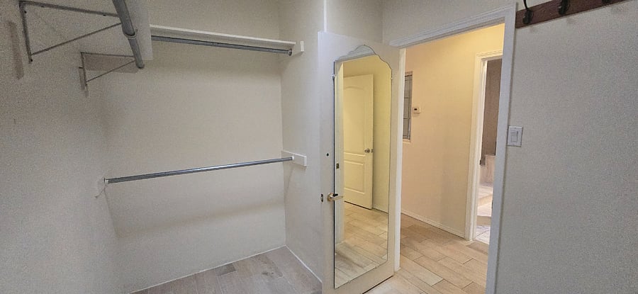 Furnished Finder property 836509_1 photo 29