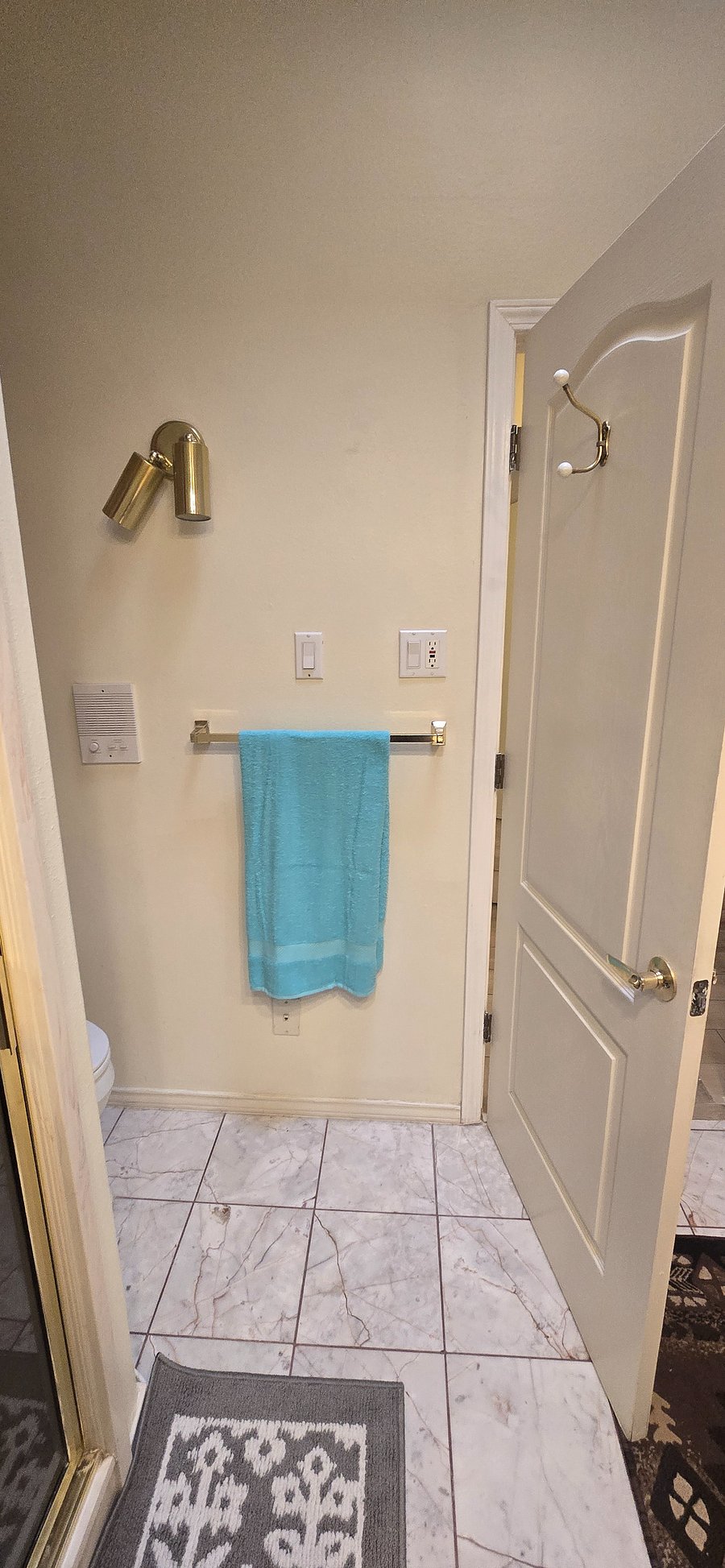 Furnished Finder property 836509_1 photo 31