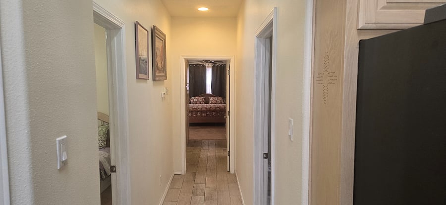 Furnished Finder property 836509_1 photo 32