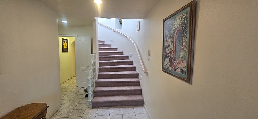 Furnished Finder property 836509_1 photo 45