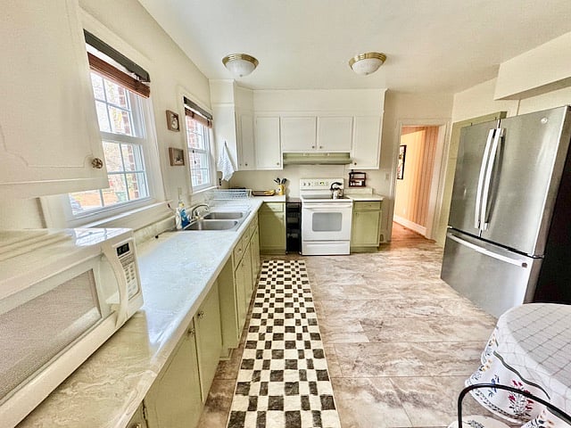 Furnished Finder property 836510_1 photo 7