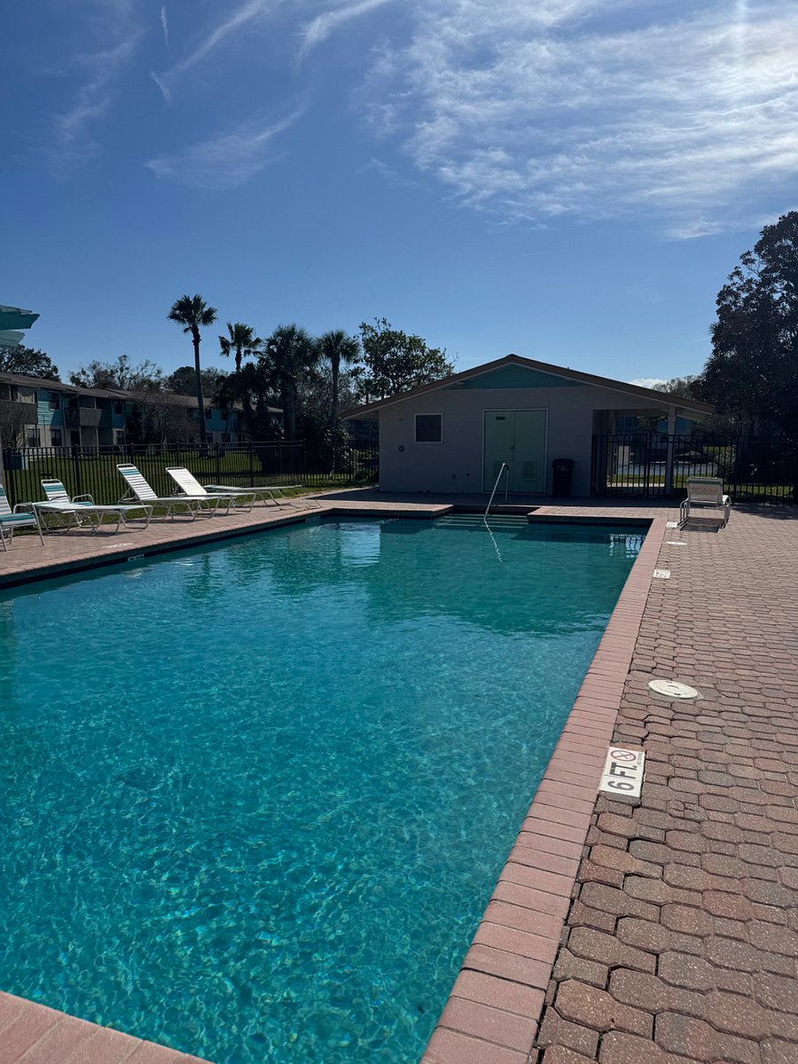 Condo pool