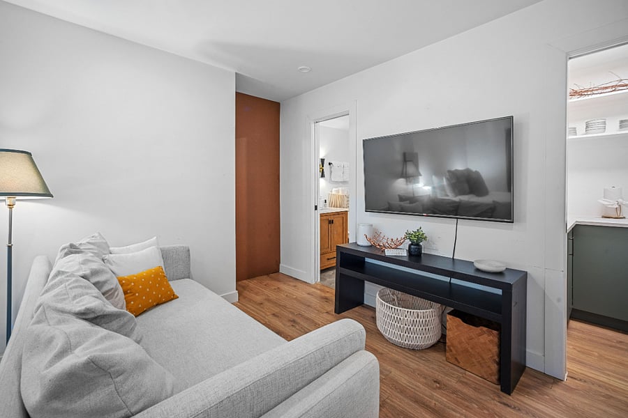 Furnished Finder property 836573_1 photo 25