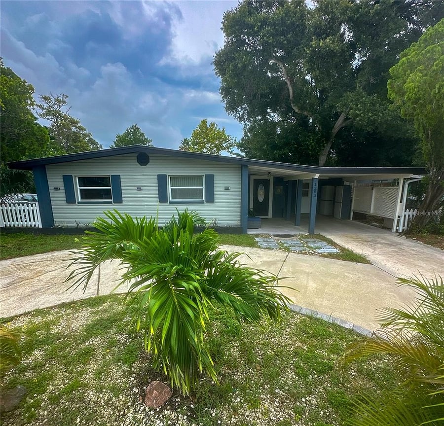 Furnished Finder property 836621_1 photo 23