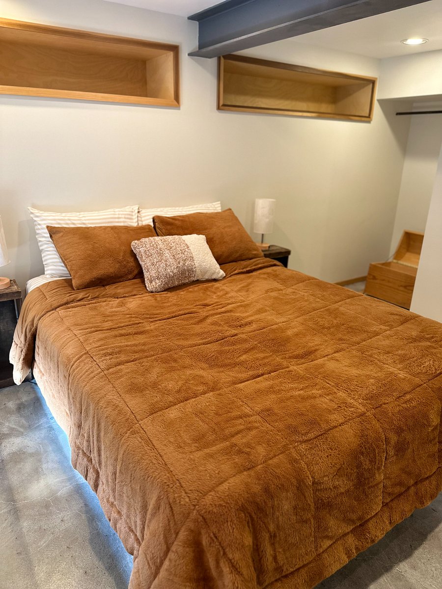 Furnished Finder property 836674_1 photo 26