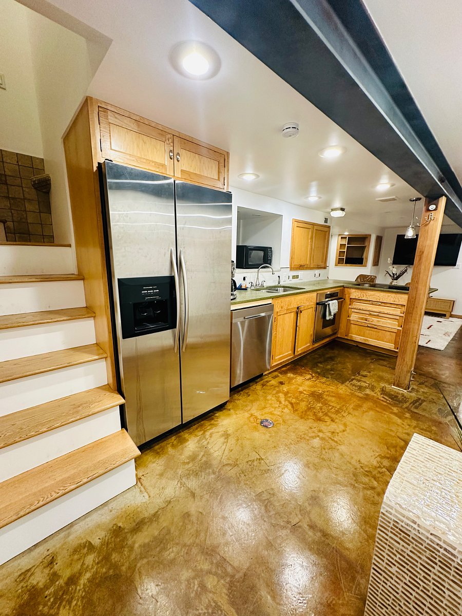 Furnished Finder property 836674_1 photo 4