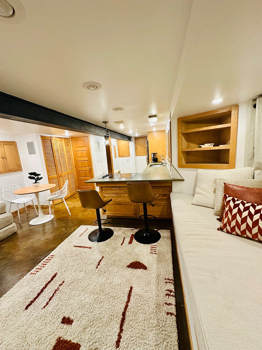 Furnished Finder property 836674_1 photo 11