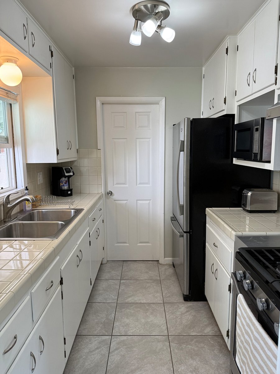 Furnished Finder property 836693_1 photo 4