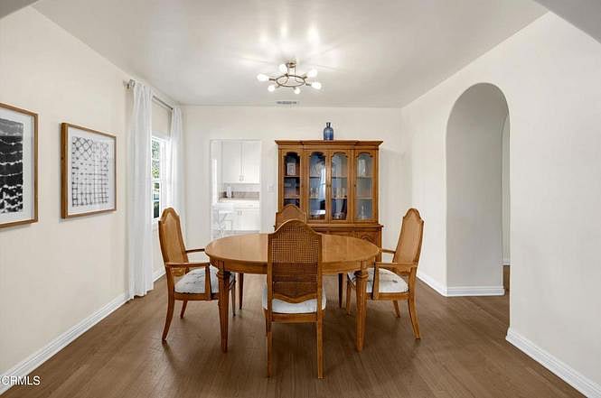Furnished Finder property 836733_1 photo 3