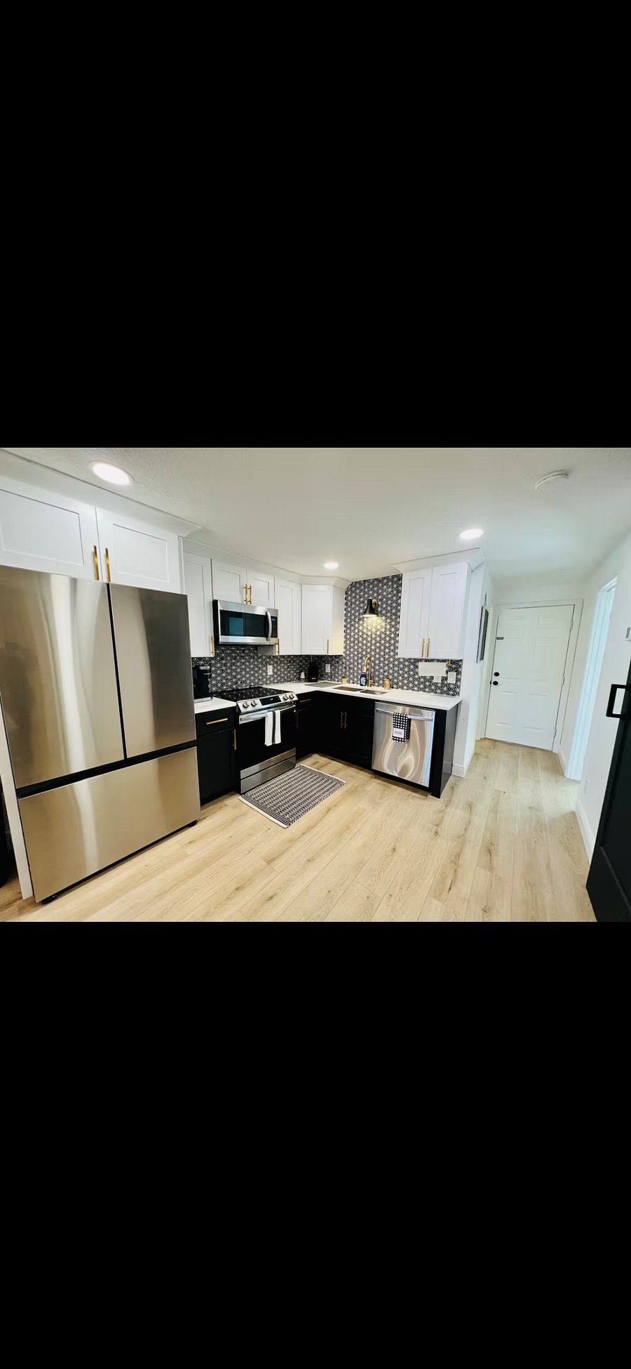 Furnished Finder property 836752_1 photo 3