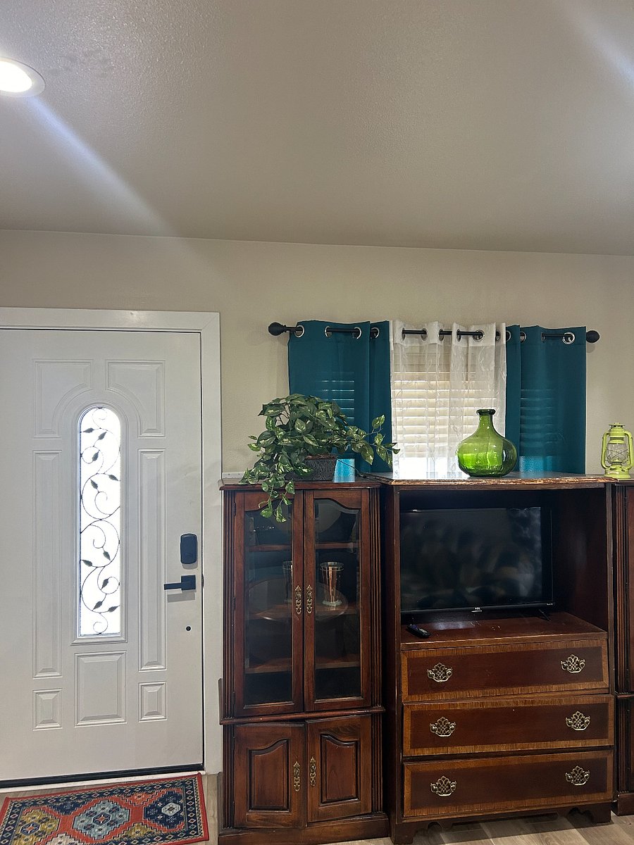 Furnished Finder property 836767_1 photo 3