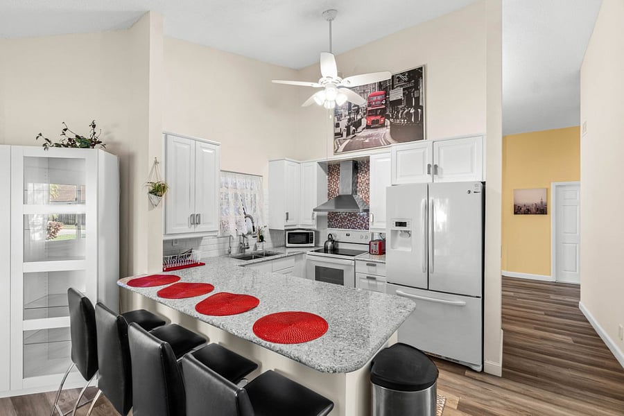 Furnished Finder property 836829_1 photo 7