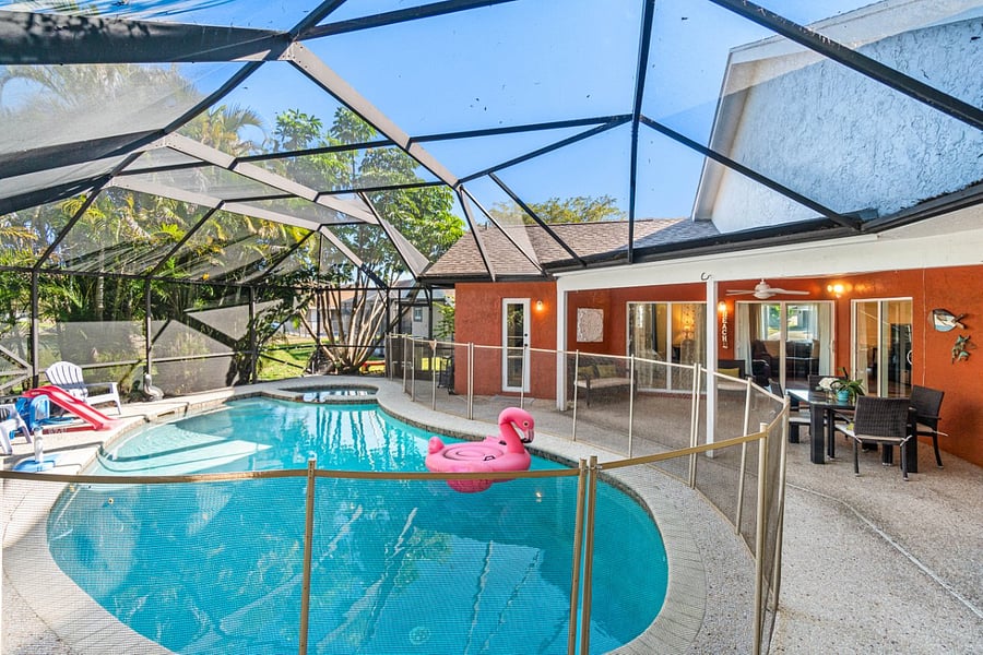 Furnished Finder property 836829_1 photo 27