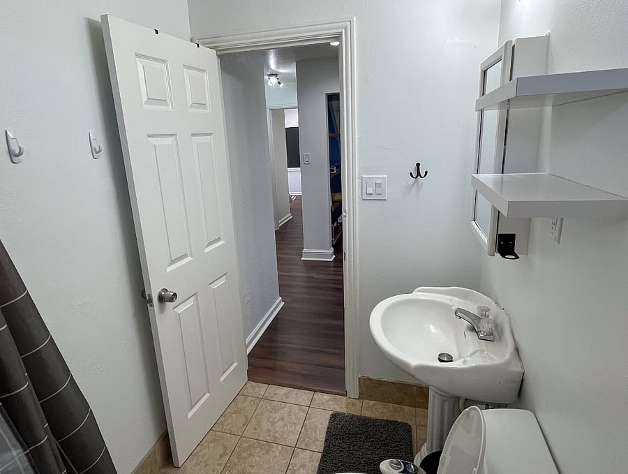 Furnished Finder property 836830_1 photo 11