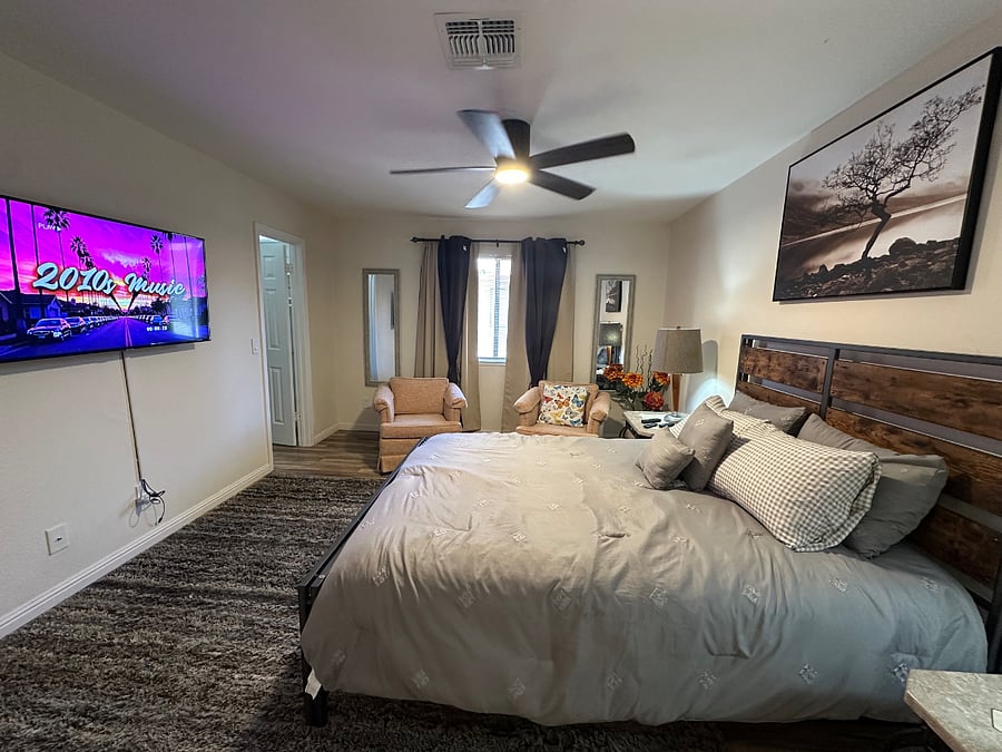 Furnished Finder property 836859_1 photo 12