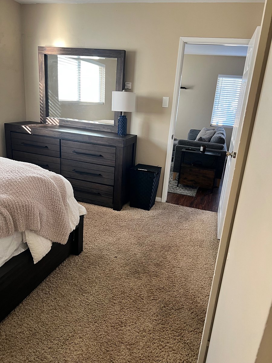 Furnished Finder property 836875_1 photo 4