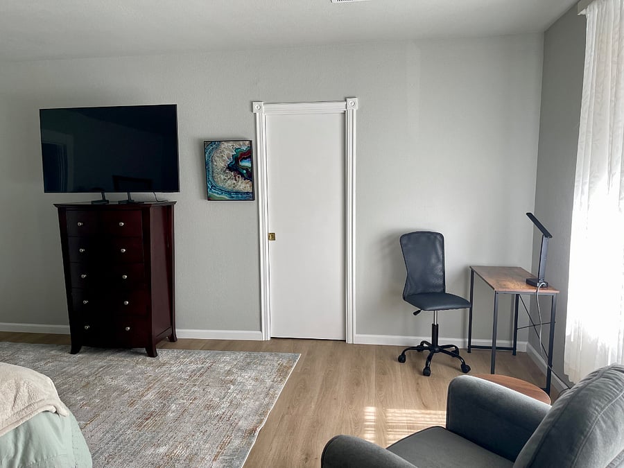Furnished Finder property 836904_1 photo 6