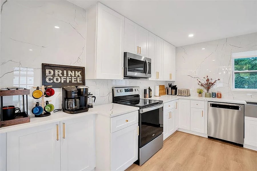Furnished Finder property 836906_1 photo 11