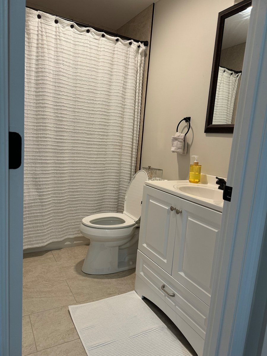 Furnished Finder property 836913_1 photo 9