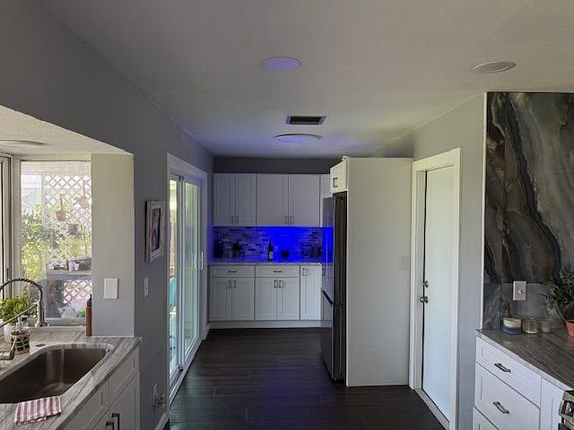 Furnished Finder property 836928_1 photo 32