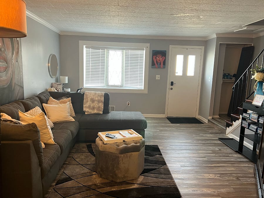 Loving room