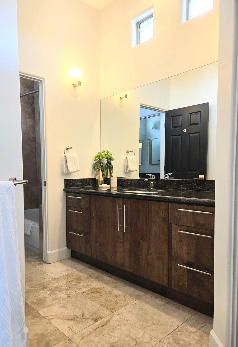 2nd bedroom vanity