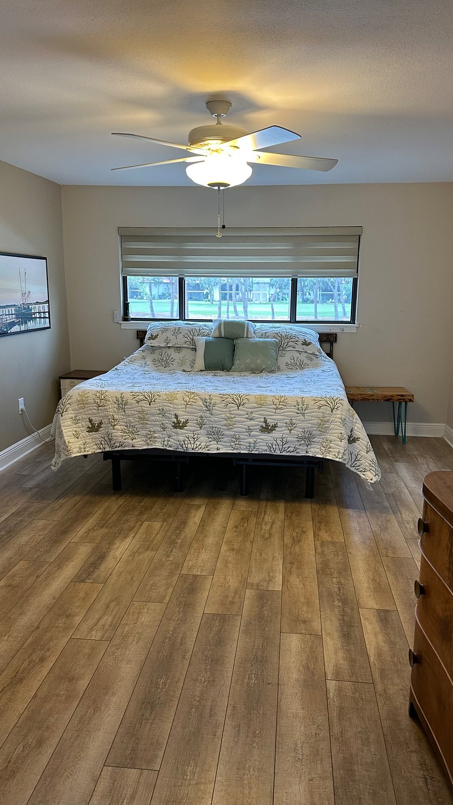 Master Bedroom 2 twin XL mechanical frames