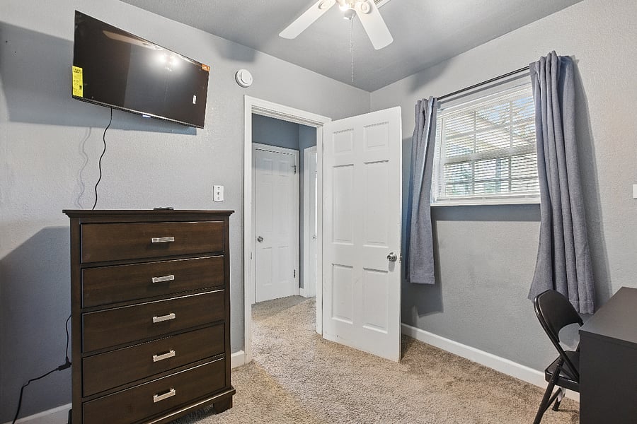 Furnished Finder property 836983_1 photo 20
