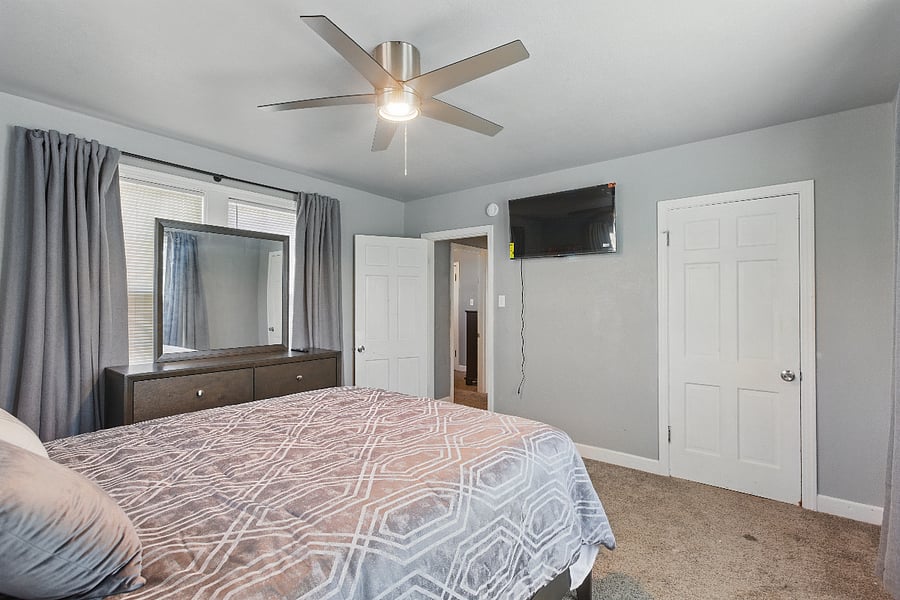 Furnished Finder property 836983_1 photo 22