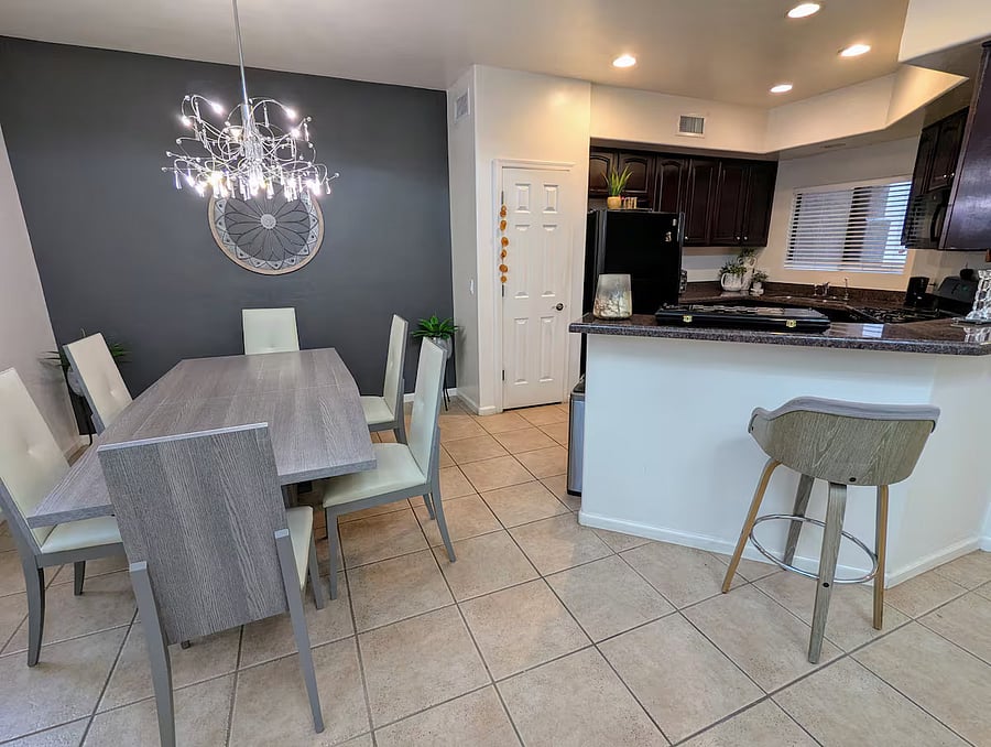 Furnished Finder property 836992_1 photo 15